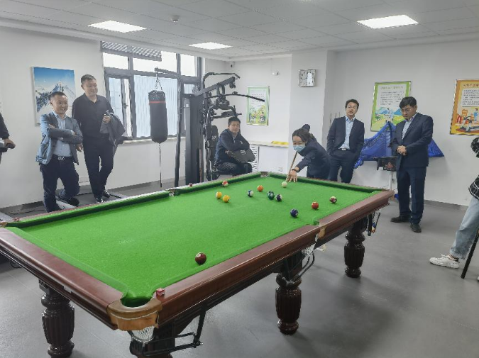 市產投集團團委舉辦“慶五一、迎五四”球類聯(lián)誼比賽(圖2)